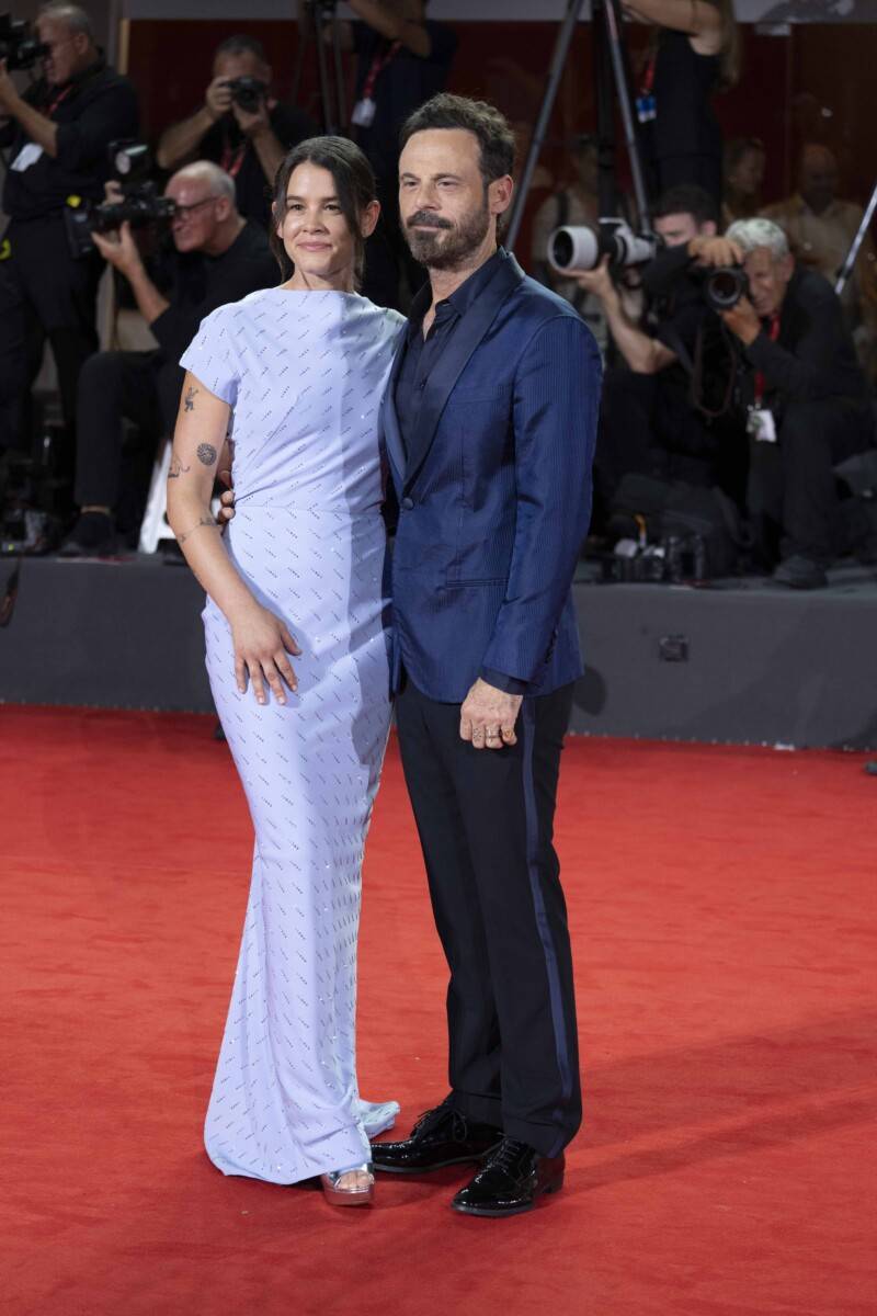 Venezia - 83 - Sosie Bacon - Scoot McNairy - foto Martina Dal Piano - Think Movies