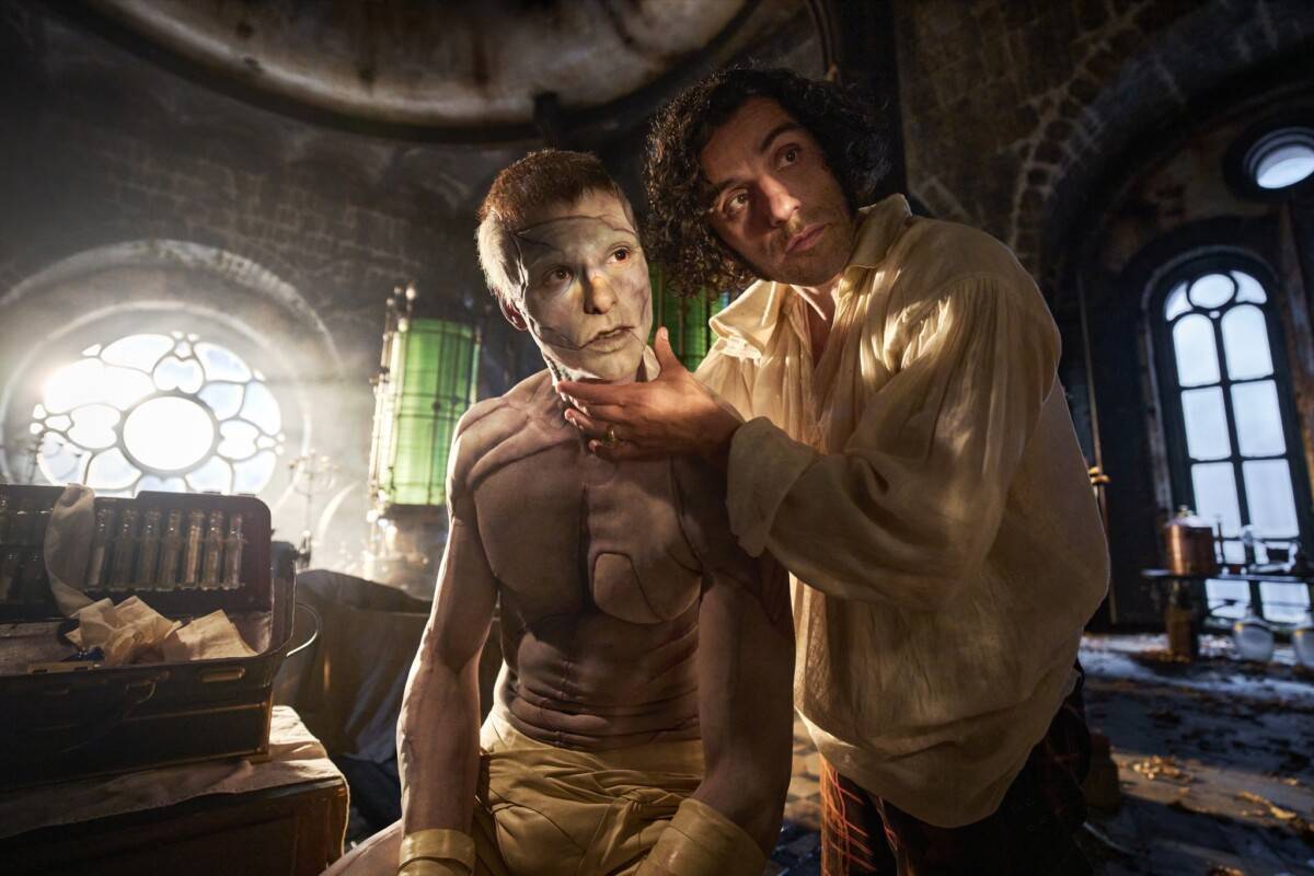 immagine film frankenstein guillermo del toro