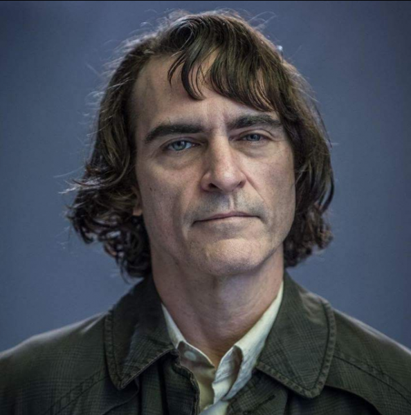 Joaquin Phoenix è Joker nelle prime immagini del film
