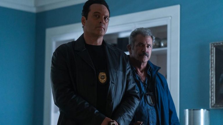 DRAGGED ACROSS CONCRETE di S. Craig Zahler.