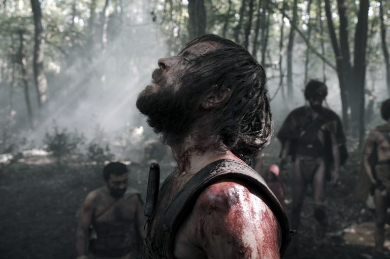 Il Primo Re: il trailer del film con Alessandro Borghi e Alessio Lapice