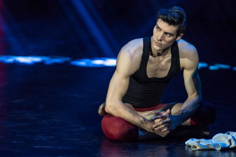 ROBERTO BOLLE in: “DANZA CON ME”, il 1 gennaio in prima serata su RAI 1