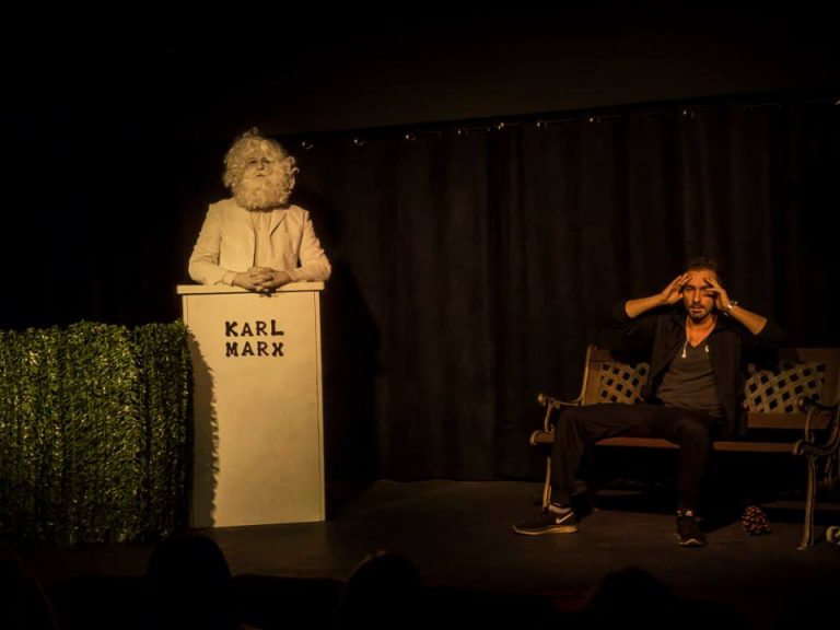 “INCONTRI RAVVICINATI CON IL QUARTO STATO” sul palco del Teatro Le Sedie