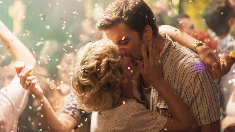 “MONDAY”: Prima Immagine del film con protagonista Sebastian Stan e Denise Gough