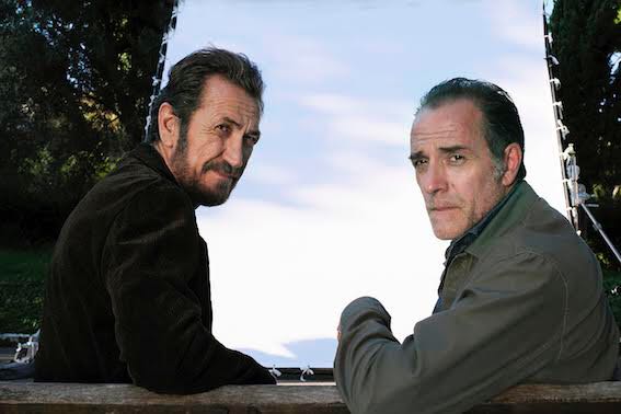 Domani è un altro giorno: il poster del film con Valerio Mastandrea e Marco Giallini