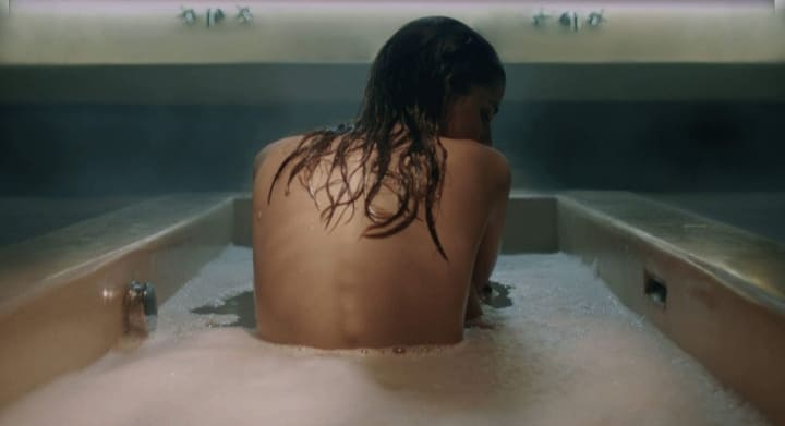 TUTTE LE MIE NOTTI” di M. Lucibello con B.Bobulova, B.Porcaroli, A.Boni, il Poster.