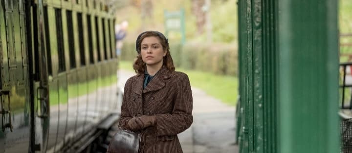 “RED JOAN” un film di Trevor Nunn con Judi Dench – la Clip “Sono Stanca dei Tuoi Baci Velenosi” – dal 09 Maggio al cinema.
