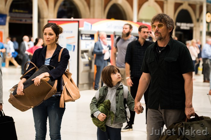 “JULIA, NAKED – TUTTA UN’ALTRA MUSICA”: al cinema dal giugno – il Trailer Ufficiale.