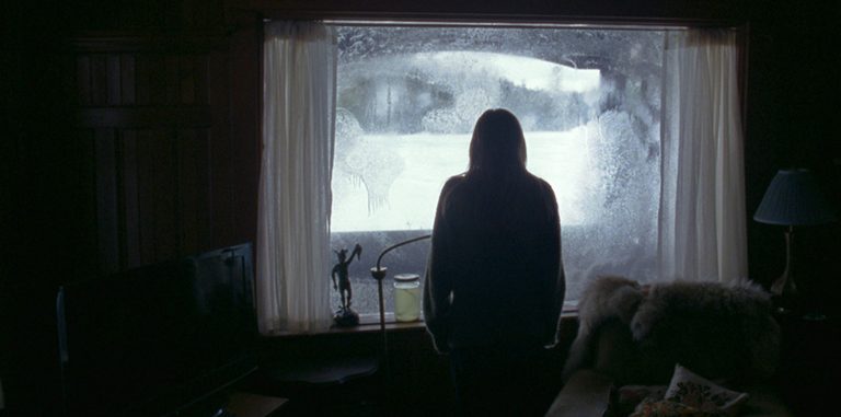 “The Lodge”: il Trailer e il Poster del nuovo horror di Seyerin Fiala e Veronika Franz.