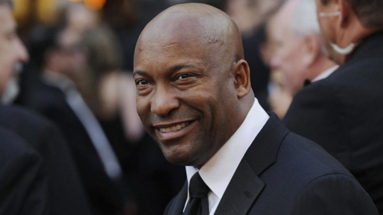 John Singleton: Sony onora il regista dedicandogli una sala cinematografica.