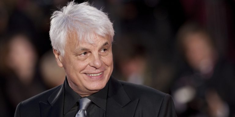 Michele Placido protagonista di “Irpinia Madre Contemporanea” con il recital “Letto a una piazza” – Sabato 8 giugno, Conza della Campania (Av).