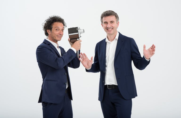 FICARRA E PICONE CELEBRANO 25 ANNI DI CARRIERA CON UN TOUR TEATRALE IMPONENTE CHE TOCCHERA’ TUTTA ITALIA NEL 2020.