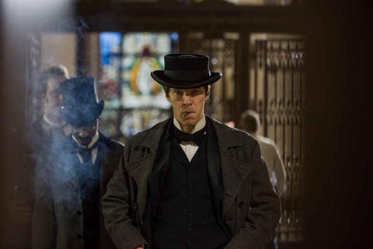 “EDISON: L’UOMO CHE ILLUMINO’ IL MONDO”: il Primo Poster Italiano e le Immagini del film con protagonisti Benedict Cumberbatch e Michael Shannon.