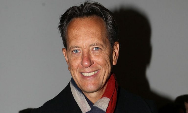richard-e-grant-t