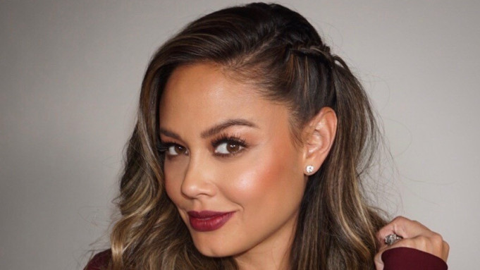 “Beverly Hills 90210″: Vanessa Lachey si unisce al reboot/revival.