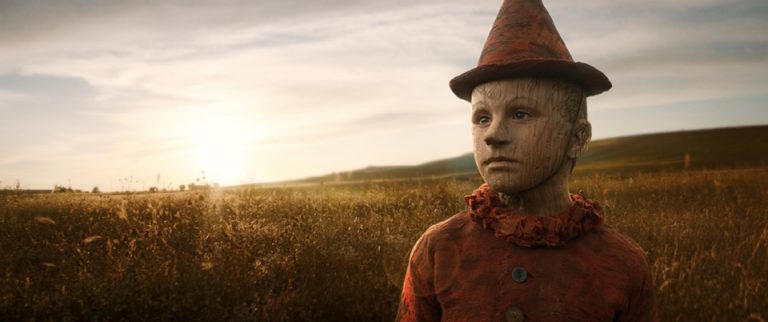 Pinocchio: Federico Ielapi nell’immagine dell’adattamento di Matteo Garrone