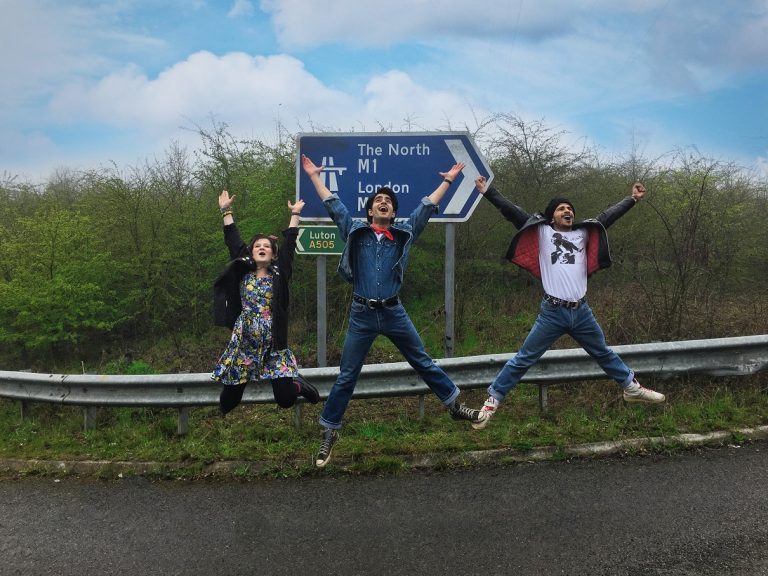 “BLINDED BY THE LIGHT” TRIONFA AL GIFFONI FF 2019  – Al cinema dal 29 agosto.