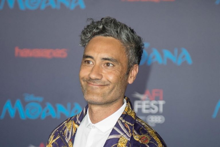 Taika Waititi: dirigerà il progetto senza titolo di Fox Searchlight prima del cinecomic “Thor: Love and Thunder”.