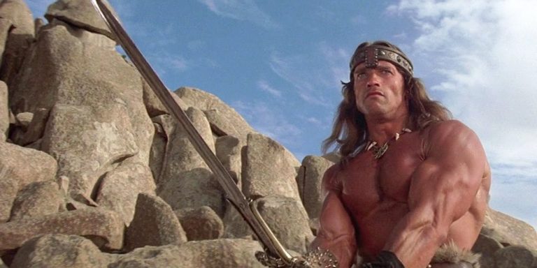 Arnold Schwarzenegger rivela di aver parlato di “King Conan” con John Milius.