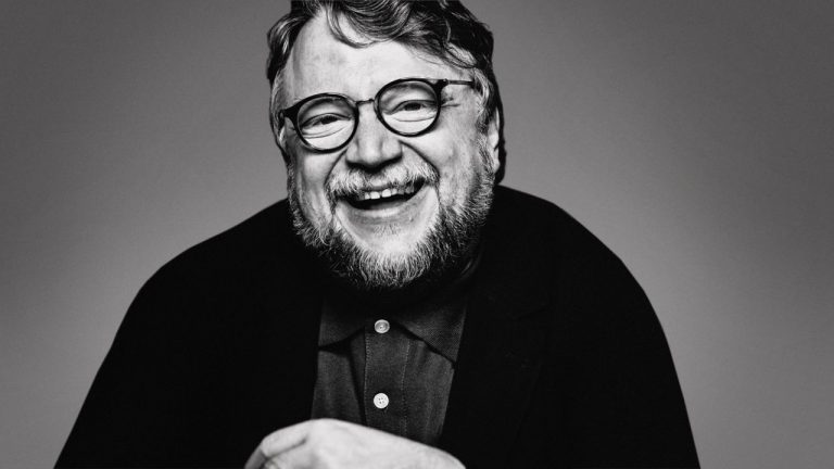 GUILLERMO DEL TORO avrà una STELLA sulla celebre CELEBRE HOLLYWOOD WALK OF FAME.