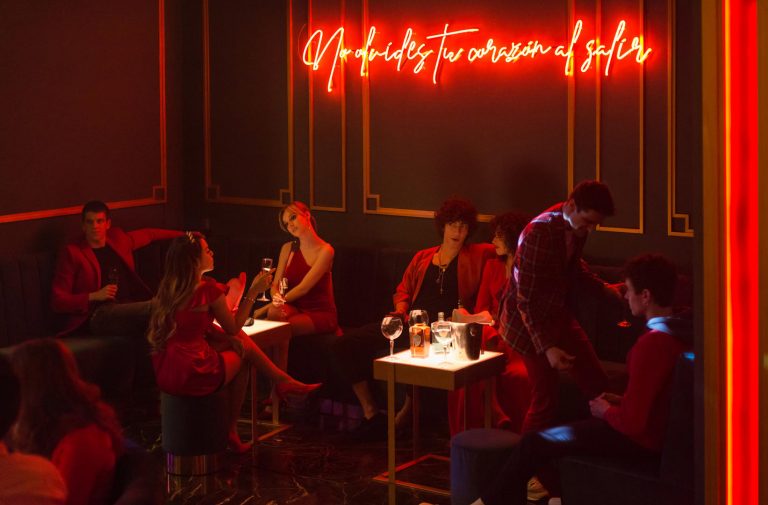 “ELITE”: le Prime Immagini e il Teaser Trailer di Annuncio Esordio della Seconda Stagione dal 6 settembre su Netflix.