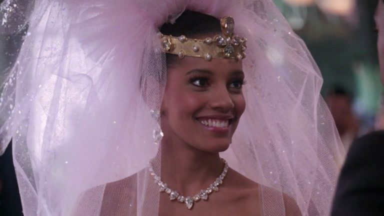 “IL PRINCIPE CERCA MOGLIE”: Shari Headley tornerà a vestire i panni di Lisa McDowell nel sequel al fianco di Eddie Murphy.