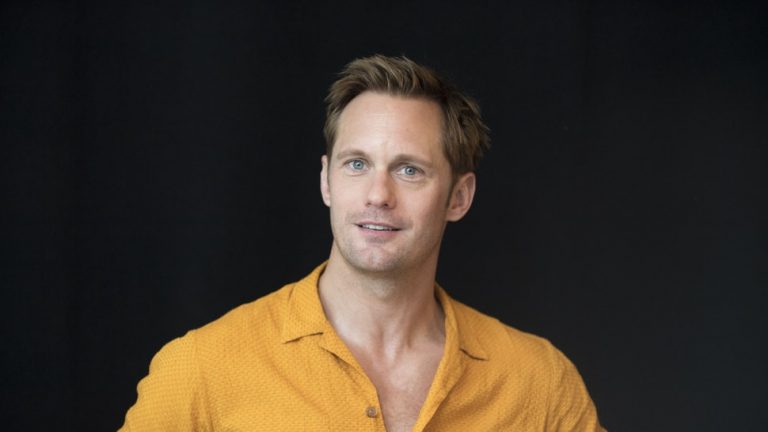Alexander Skarsgard interpreterà Randall Flagg in “L’Ombra dello Scorpione”