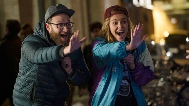 “NON SUCCEDE, MA SE SUCCEDE…” di Jonathan Levine con Charlize Theron e Seth Rogen – la Prima Clip Ufficiale