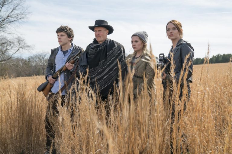 “Zombieland – Doppio Colpo”, Woody Harrelson, Jesse Eisenberg, Abigail Breslin e Emma Stone di nuovo insieme nel Nuovo Trailer Italiano