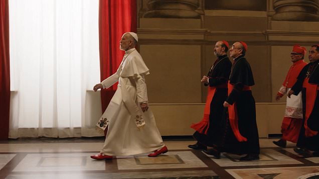 “The New Pope”, il Nuovo Poster Ufficiale della seconda stagione della serie creata e diretta da Paolo Sorrentino