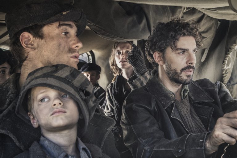 “La Guerra è Finita”: i segni dello sterminio sulla pelle degli infanti – Recensione serie Tv