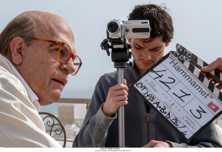 “Hammamet”, Gianni Amelio e Pierfrancesco Favino raccontano l’uomo Bettino Craxi – Incontro Stampa