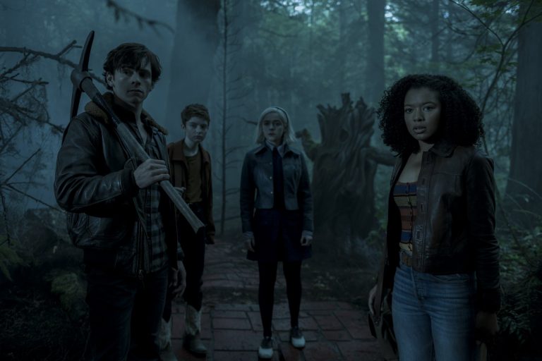 “Le Terrificanti Avventure di Sabrina”, Nuove Immagini Ufficiali dell’attesa Terza Stagione