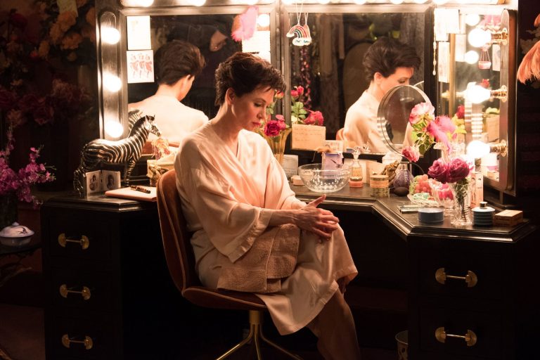 “Judy”, Nuova Data di Uscita e Nuove Immagini del biopic con protagonista Réene Zellweger