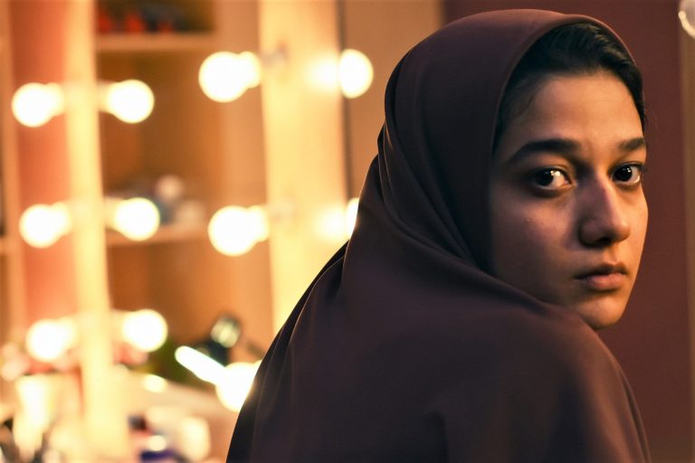 “Yalda”, l’anteprima mondiale del film al Sundance Film Festival non vedrà la presenza del regista a causa delle tensioni tra Usa e Iran