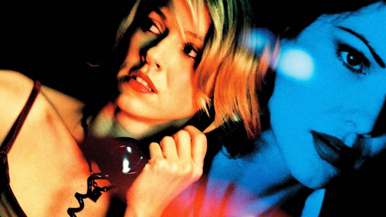 “SILENCIO”, la barlady Elena Montomoli di “Casa Minghetti” di Bologna si ispira a “Mulholland Drive” di David Linch per dare vita al suo drink