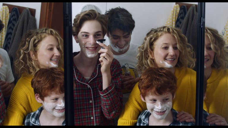 “Magari”, di Ginevra Elkann, il Poster e il Trailer Ufficiale – dal 26 marzo al cinema
