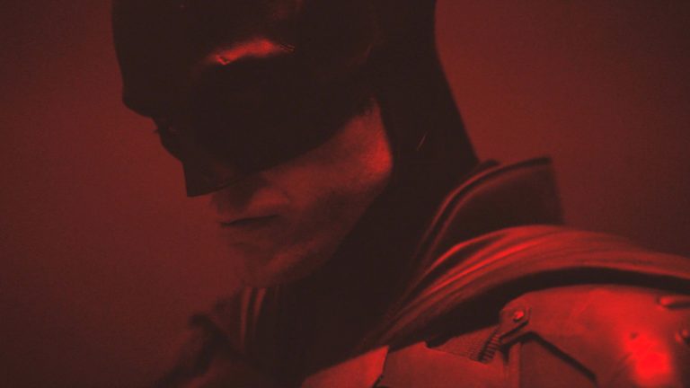 The Batman, il primo sguardo di Robert Pattinson nei panni dell’uomo pipistrello
