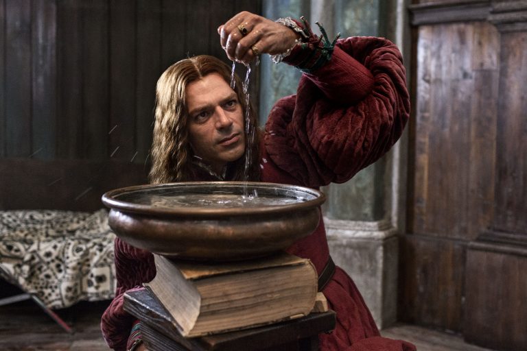 Io, Leonardo, su Sky il film d’arte Sky con Luca Argentero nei panni di Leonardo da Vinci