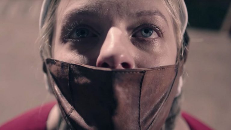 “The Handmaid’s Tale”, interrotta la produzione della quarta stagione a causa del Coronavirus