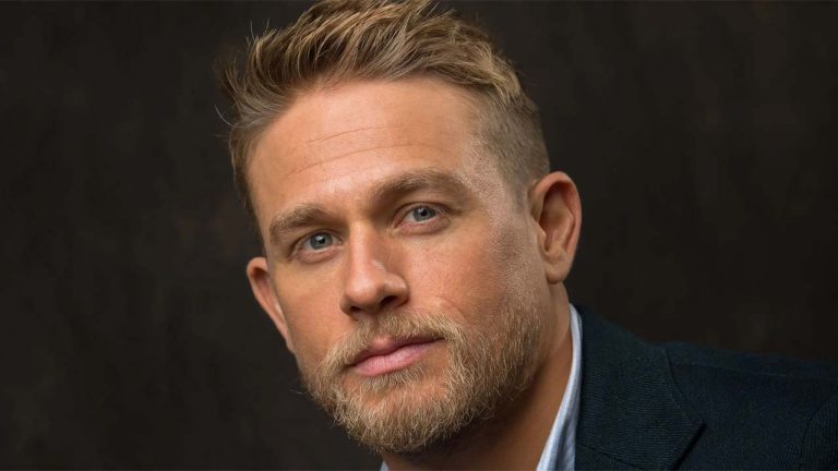 “Denali”, Charlie Hunnam reciterà e produrrà il film tratto dal memoriale di Ben Moon