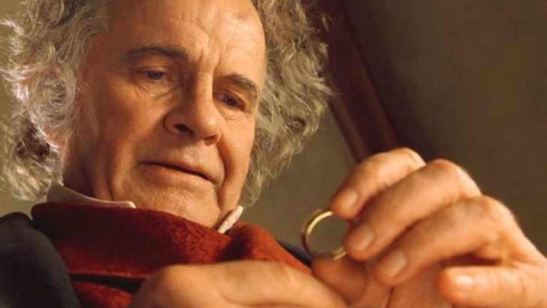 Ian Holm, l’interprete de “Il Signore degli Anelli”, “Alien” e “Momenti di Gloria” ci lascia all’età di 88 anni