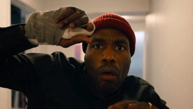 “Candyman”: il reboot prodotto da Jordan Peele potrebbe debuttare nelle sale e on demand nel medesimo giorno