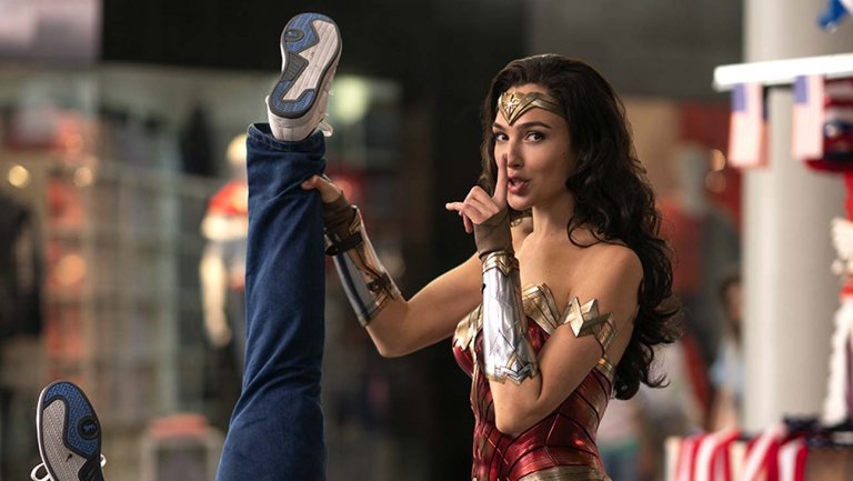 “Wonder Woman 1984”, la Warner Bros. posticipa ancora l’uscita del film