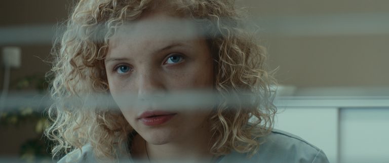 Stay Still di Elisa Mishto continua il tour nelle arene e nei cinema