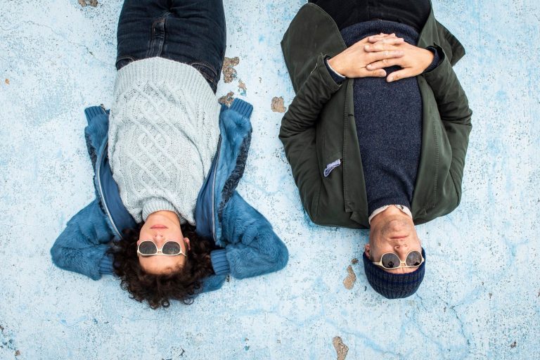 “Guida Romantica a Posti Perduti”: il Poster Ufficiale del film con Jasmine Trinca e Clive Owen Evento Speciale alle Giornate degli Autori al cinema dal 24 settembre