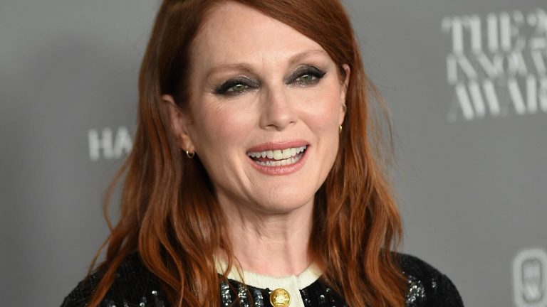 Juliane Moore - Think Movies