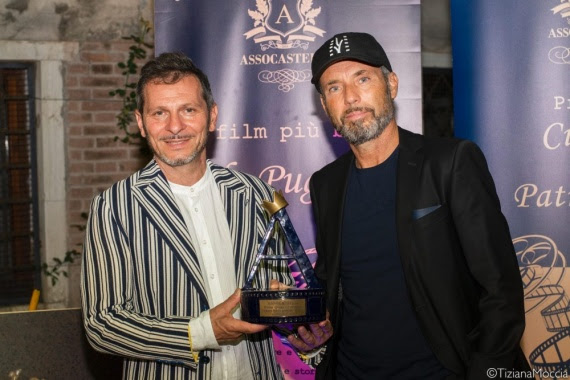 Venezia ‘77: il regista Paolo Consorti riceve il Premio Assocastelli per il film Havana Kyrie con Franco Nero