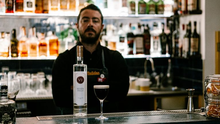 Antonio Laselva bartender e titolare del Malidea a Polignano a Mare Bari 2 (1) Think Movies