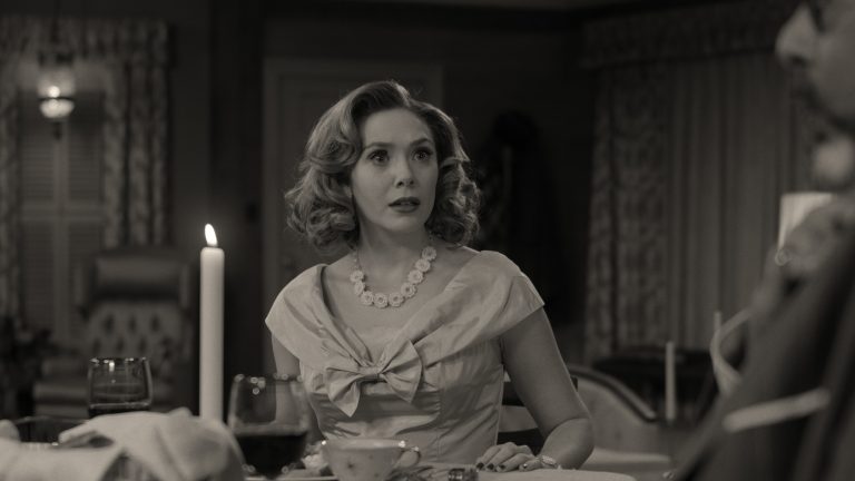 “WandaVision”: la serie dovrebbe approdare sul Disney+ a dicembre